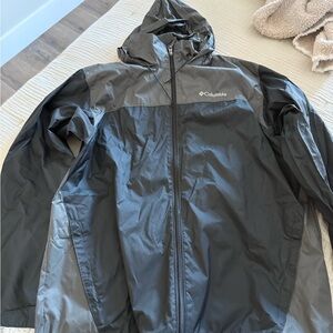 Columbia Men's Charcoal and Black Raincoat